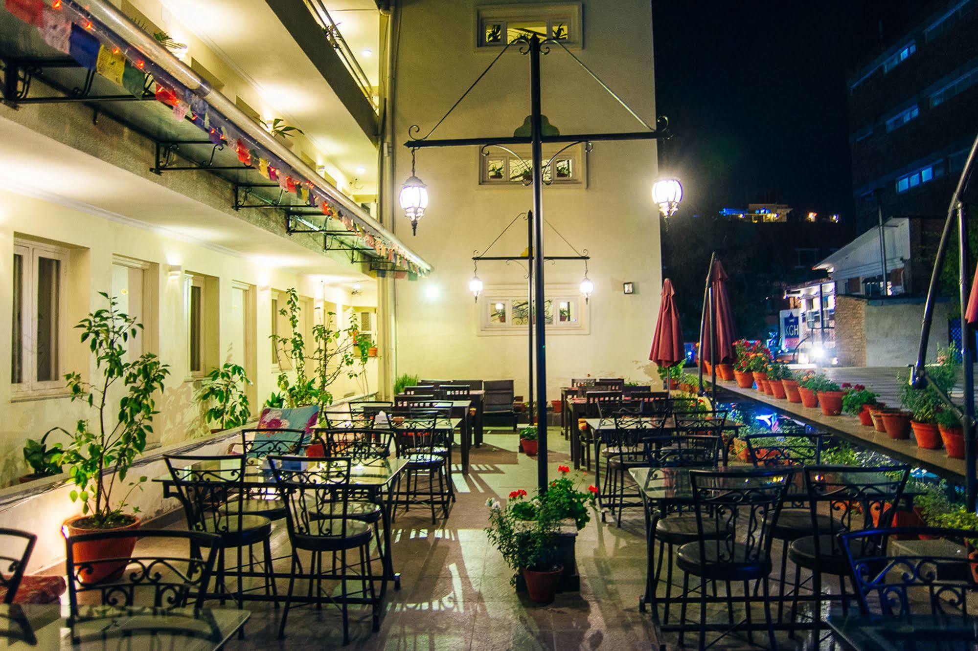 Hotel Highlander, Thamel Katmandou Extérieur photo
