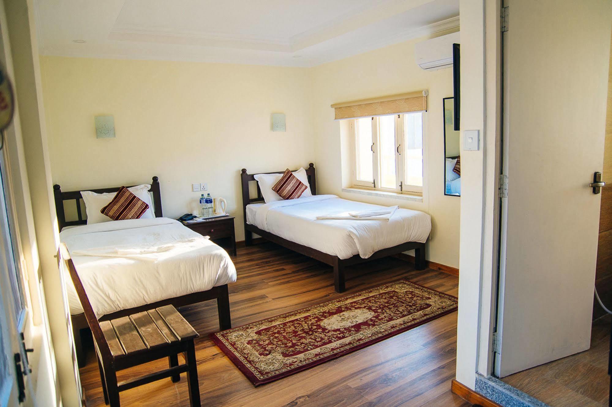 Hotel Highlander, Thamel Katmandou Extérieur photo